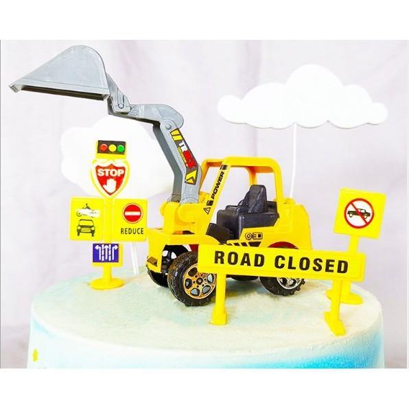 Construction toy 1set - SK Homemade Cakes---