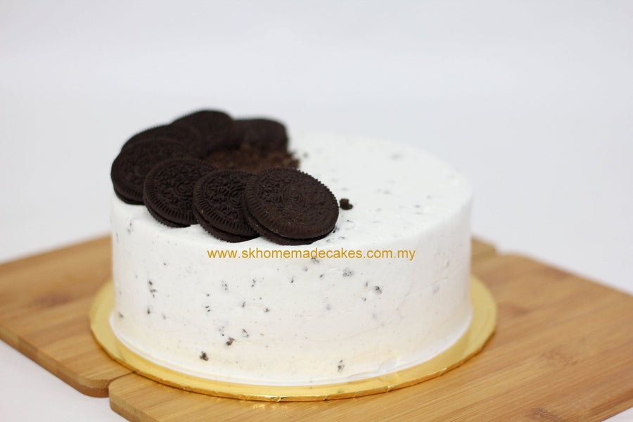 Eggless Oreo Cake - Whole Cake (5-days Pre-order) - SK Homemade Cakes-Small 15cm--