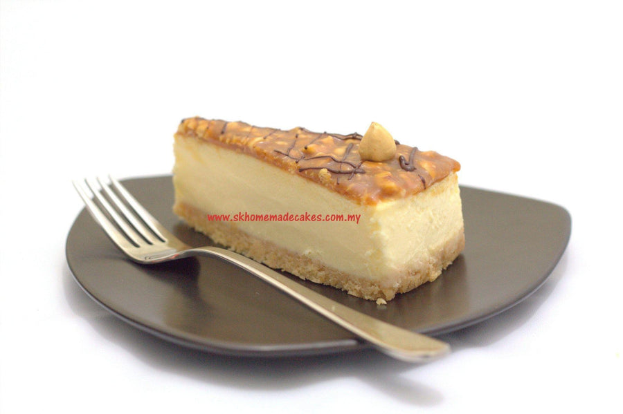 Eggless Salted Caramel Hazelnut Cheesecake - Whole Cake (Available Daily) - SK Homemade Cakes-Small 15cm--