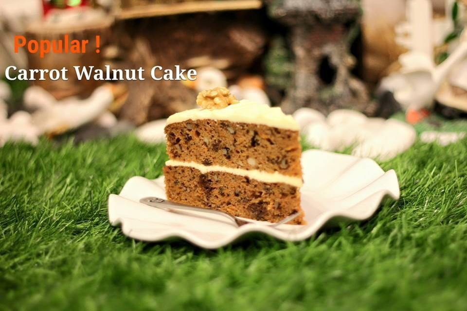 Healthy Carrot Walnut Cake - 24cm Whole Cake (Available Daily) - SK Homemade Cakes-Large 24cm--