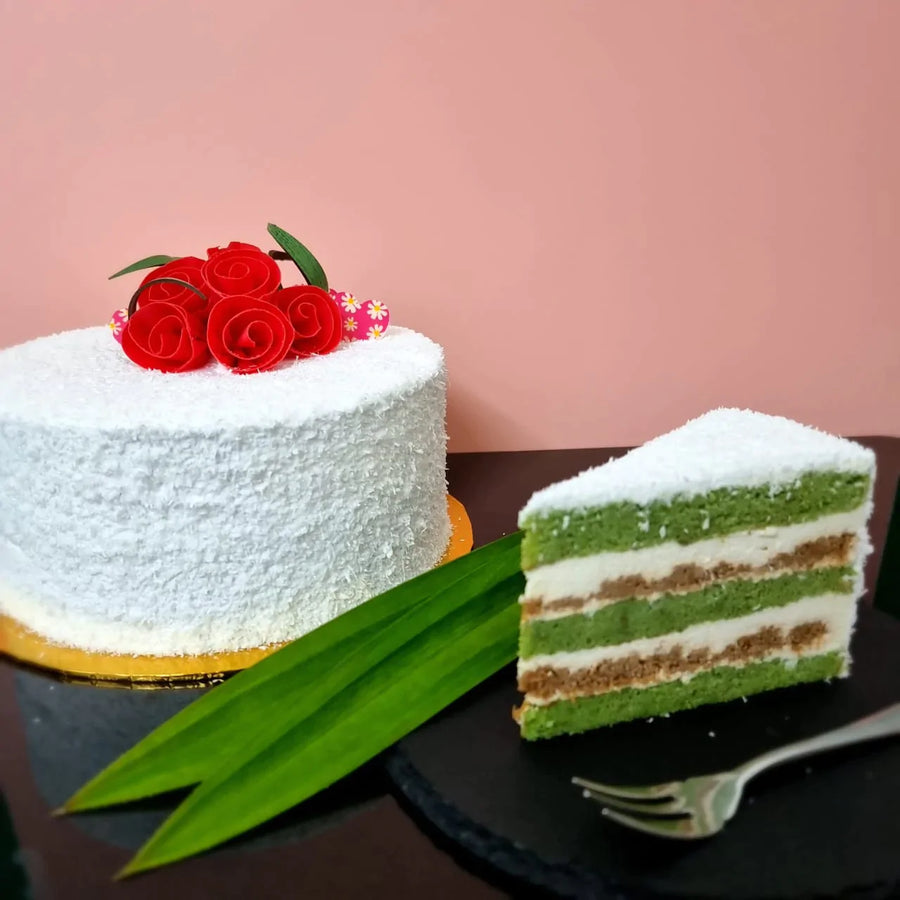 Ondeh Ondeh Cake (Pandan Coconut Cake) (Available Daily) - SK Homemade Cakes-Small 15cm--