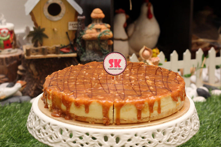 Salted Caramel Macadamia Cheesecake - Whole Cake (5-days Pre-order) - SK Homemade Cakes-Small 15cm--